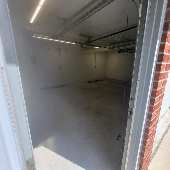Photo du bâtiment - Storage Unit for Rent