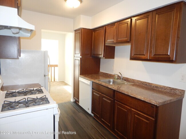 Foto del edificio - 45 Chestnut Way