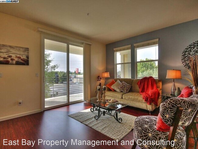 Building Photo - 2 br, 2.5 bath House - 40709 Greystone Ter.
