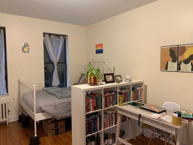 Foto del edificio - 946 Columbus Ave