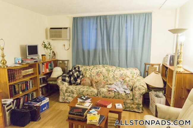 Building Photo - 26 Allston St