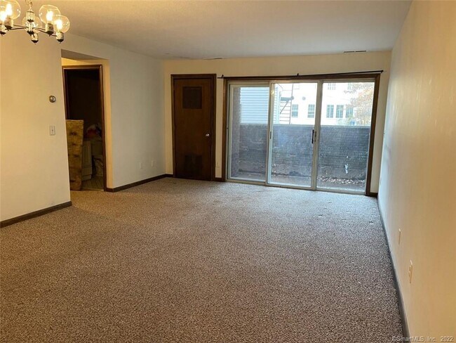 Foto del edificio - 787 Farmington Ave