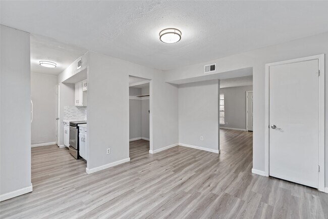 Foto del edificio - 4154 Belle Park Dr