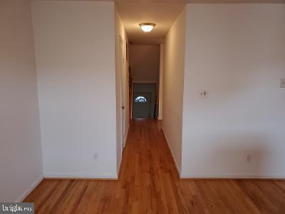 Foto del edificio - 1220 N Vernon St