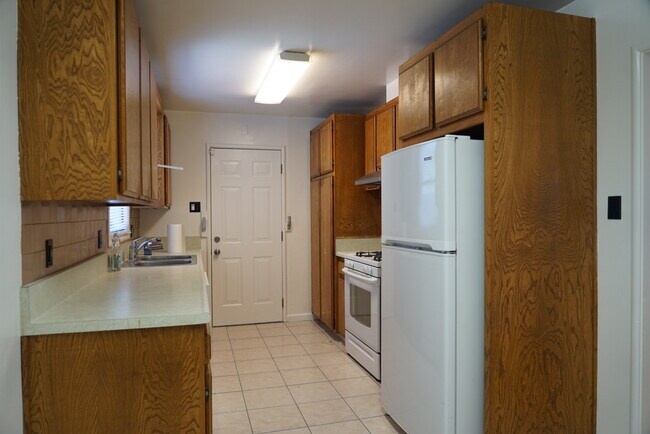 Foto del edificio - 15046 Norton St