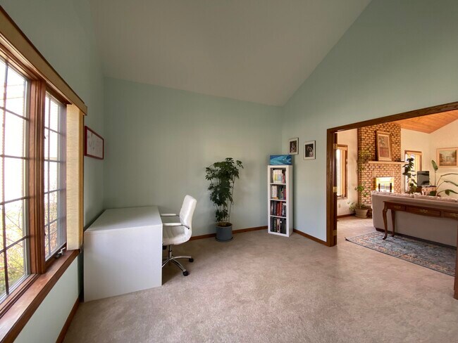 Foto del edificio - 150 Fairway Ct