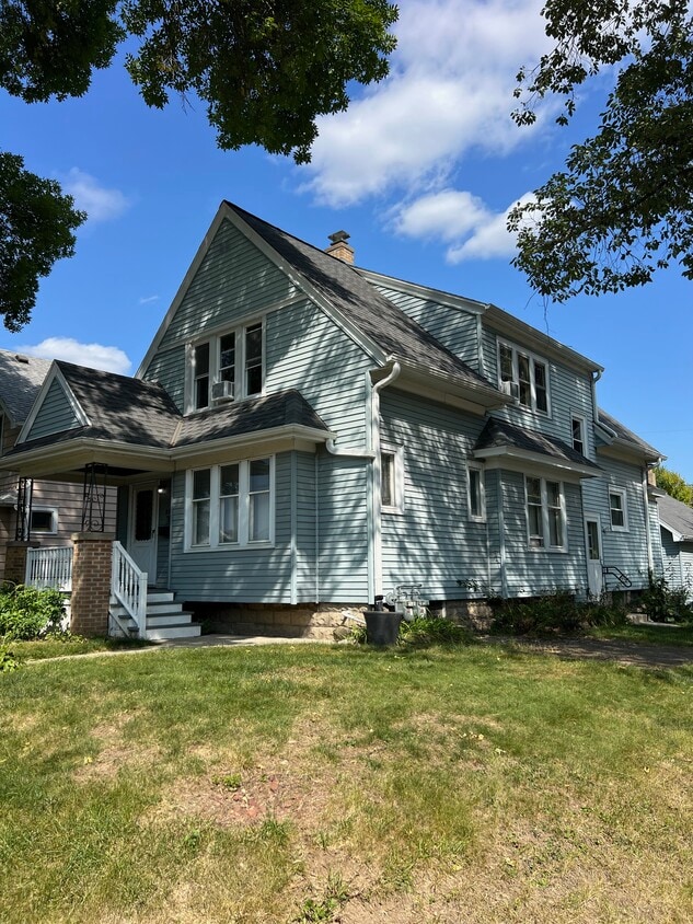 Front of Duplex - 6326 W Grant St