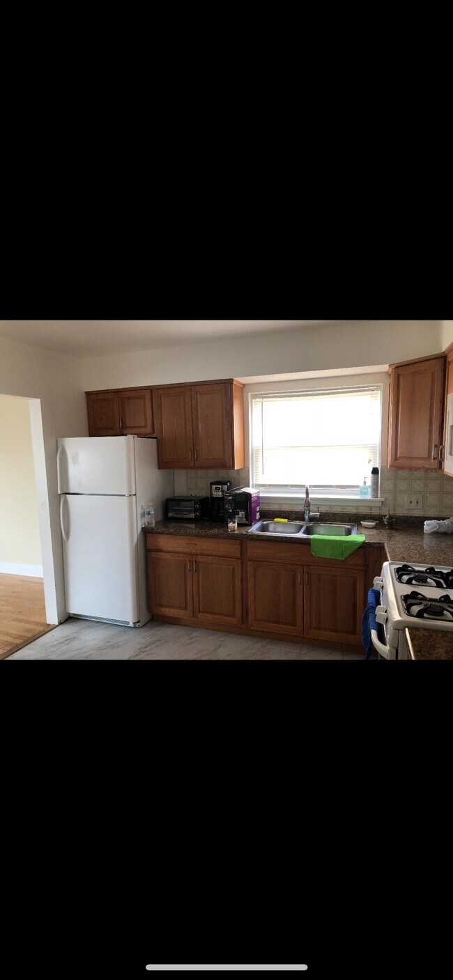 Building Photo - 8901 N Wisner St