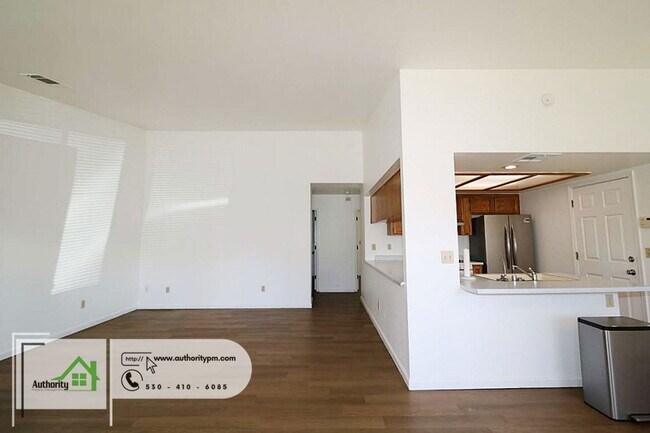 Foto del edificio - 1063 Harpole Rd