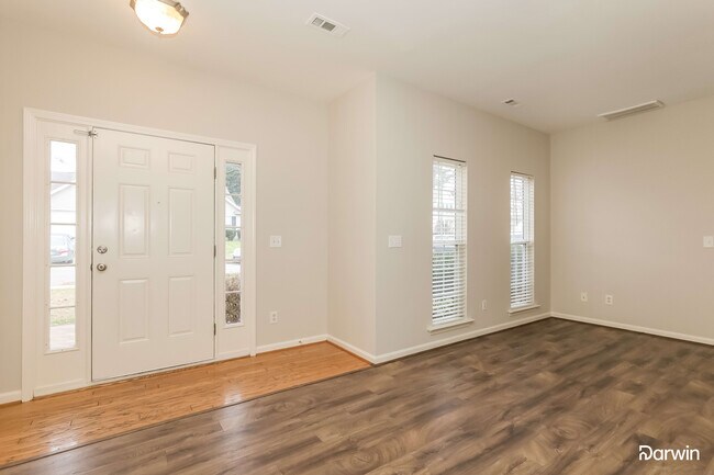 Building Photo - 700 Hanska Way, Raleigh, NC 27610