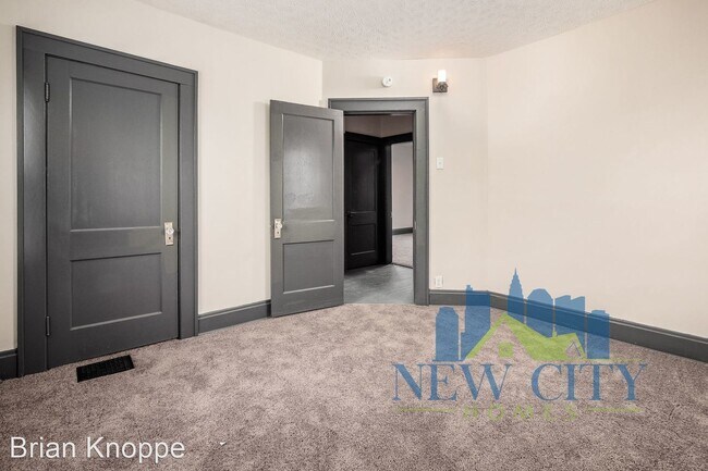 Foto del edificio - 3 br, 1 bath House - 27 Dakota Avenue