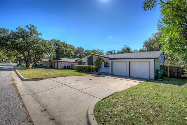 Building Photo - 7108 Monterrey Dr