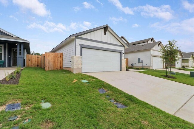 Building Photo - 508 View Dr