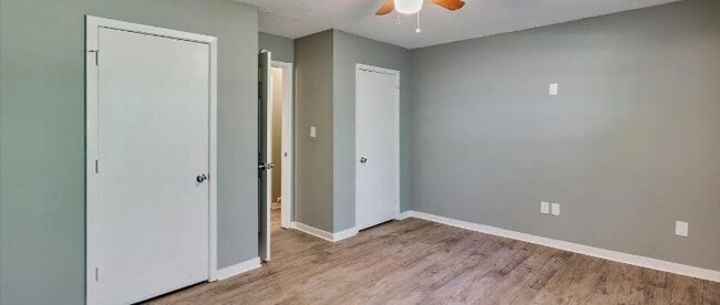 Building Photo - 2128 Thousand Oaks Dr