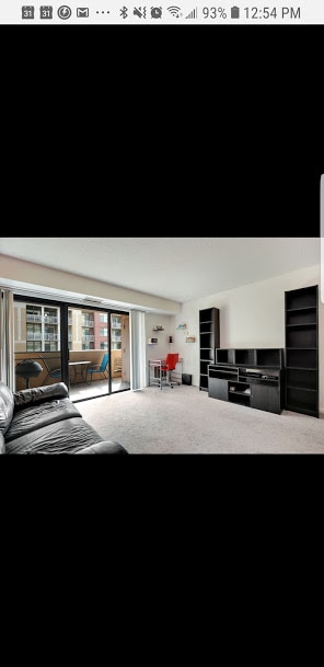 Building Photo - 1301 N Courthouse Rd