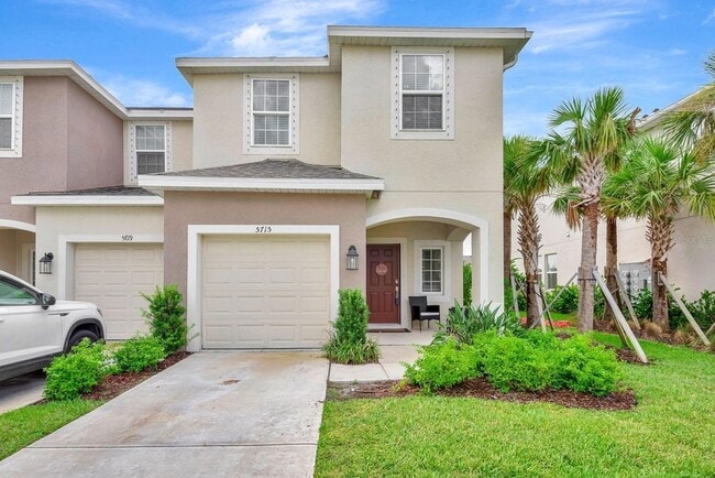Building Photo - 5715 Archipelago St