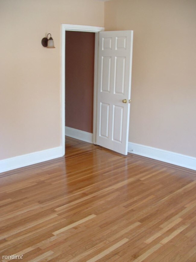 Foto del edificio - 6414 Germantown Ave