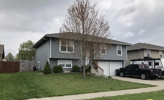 Building Photo - 1730 SW Valley View Dr