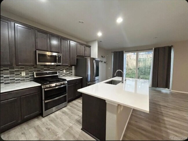 Building Photo - Luxury Living in Colorado Springs - NEW Home