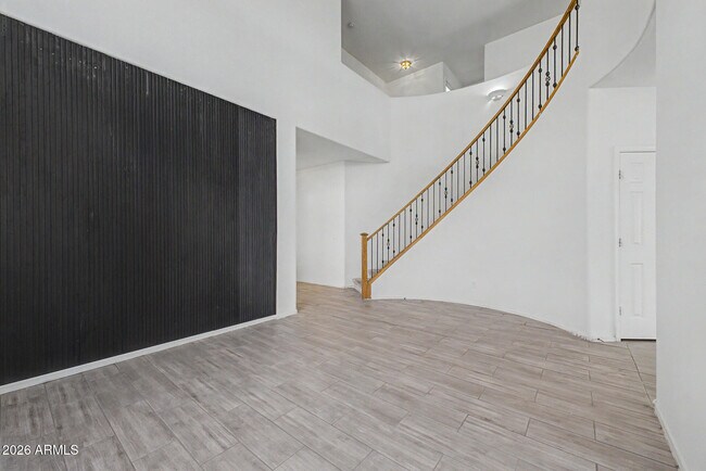 Foto del edificio - 3119 W Pleasant Ln