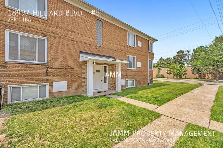 Foto principal - 18997 Hilliard Blvd