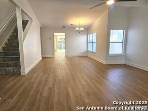Building Photo - 6910 Country Elm