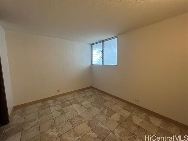 Foto del edificio - 1545 Liona St