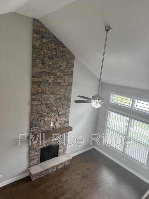 Building Photo - 111 Leyland Cir
