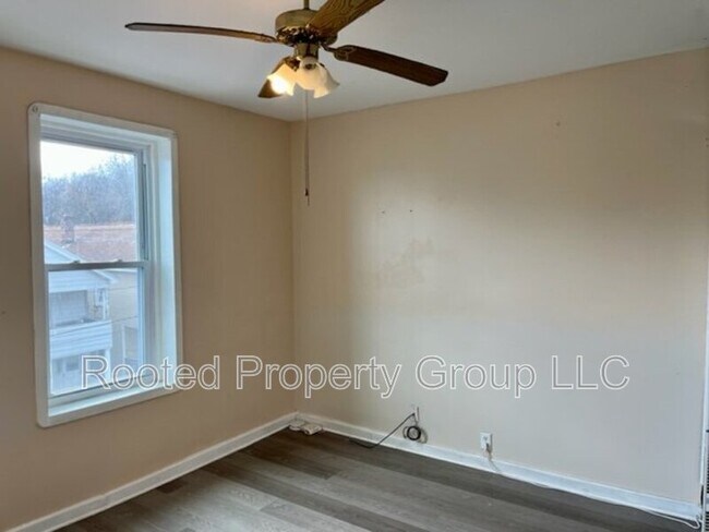 Building Photo - 22 Church St