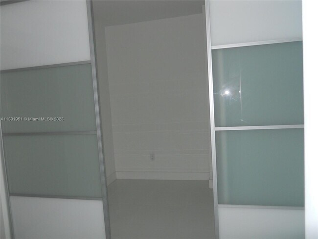 Foto del edificio - 1080 Brickell Ave