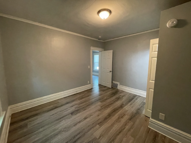 Building Photo - Modern 3 bedroom apartment for Rent Kzoo! ...