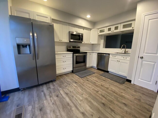 Foto del edificio - 1018 Dartmouth Glen Way