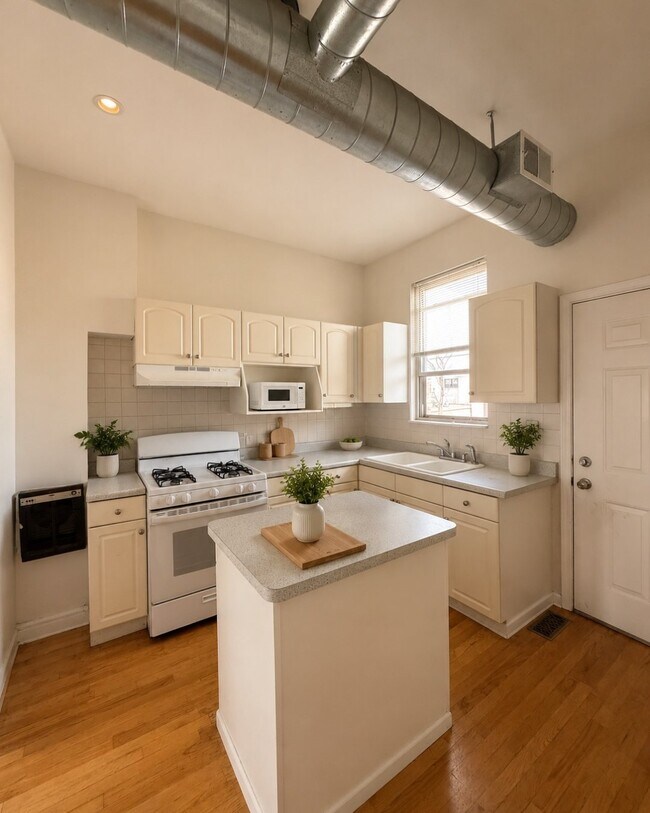 Foto del edificio - 944 W 18th St