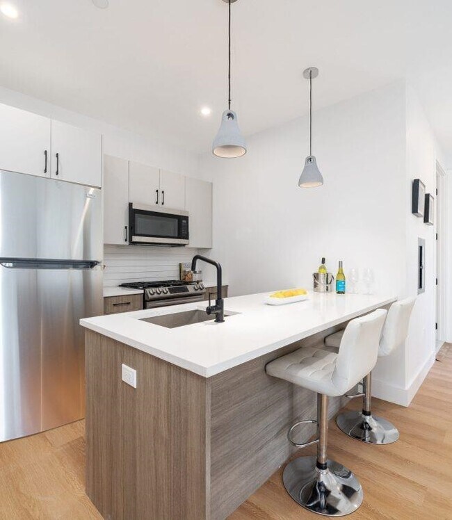 Foto del edificio - 545 M.L.K. Drive