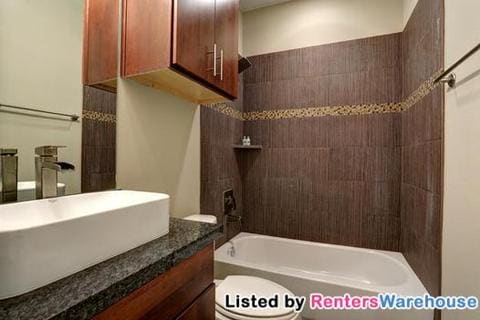 Building Photo - 1817 Radcliffe St