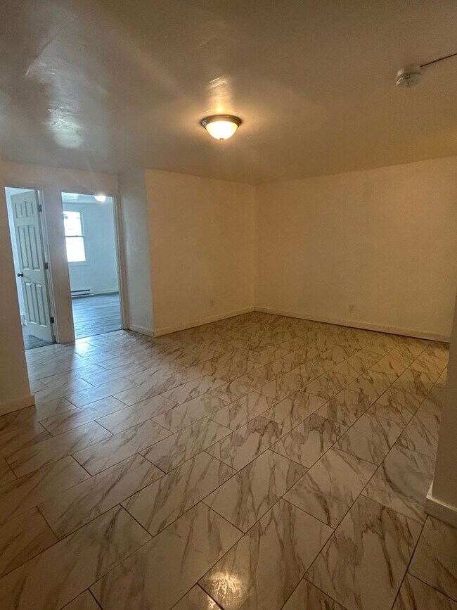 Foto del edificio - 140 N 7th St