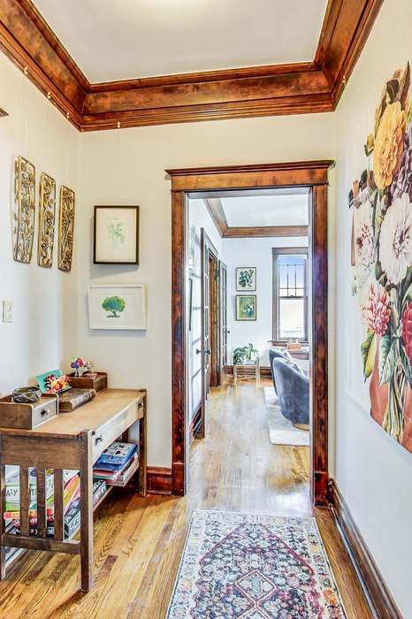 Foto del edificio - 535 S Lombard Ave