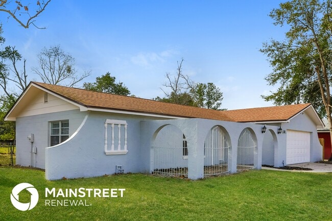 Foto del edificio - 8210 Old English Dr