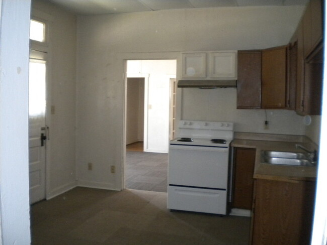 Foto del edificio - 1523 S Osage Ave