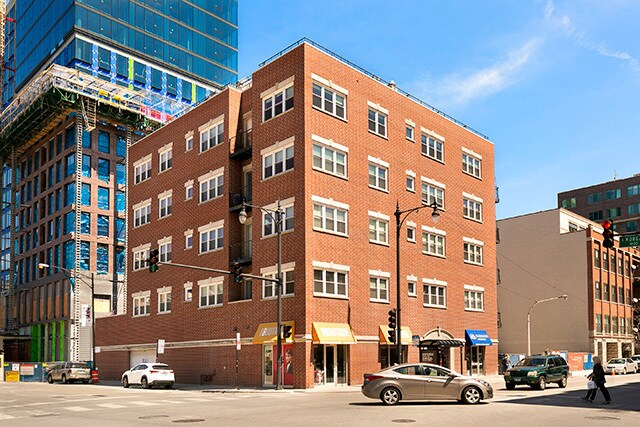 Building Photo - 948 W Madison St