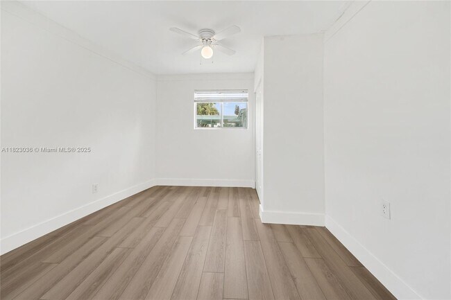 Foto del edificio - 2530 NW 26th Ave