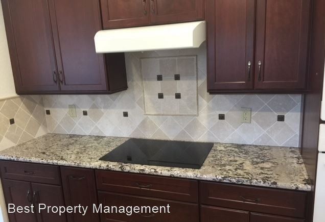 Building Photo - 5 br, 3 bath House - 719 Via Del Sol