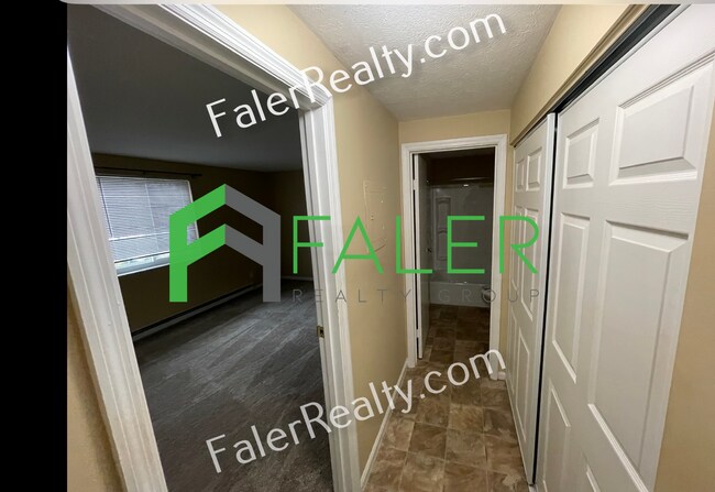 Foto del edificio - Spotless Ground Floor Condo