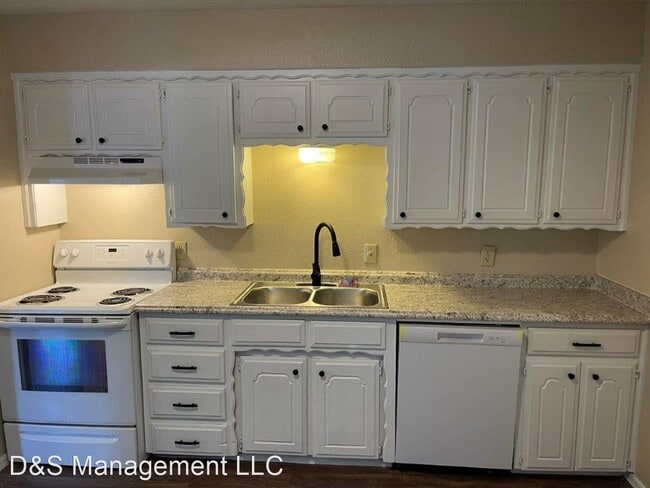 Building Photo - 1 br, 1 bath House - 814 S. 5th Street