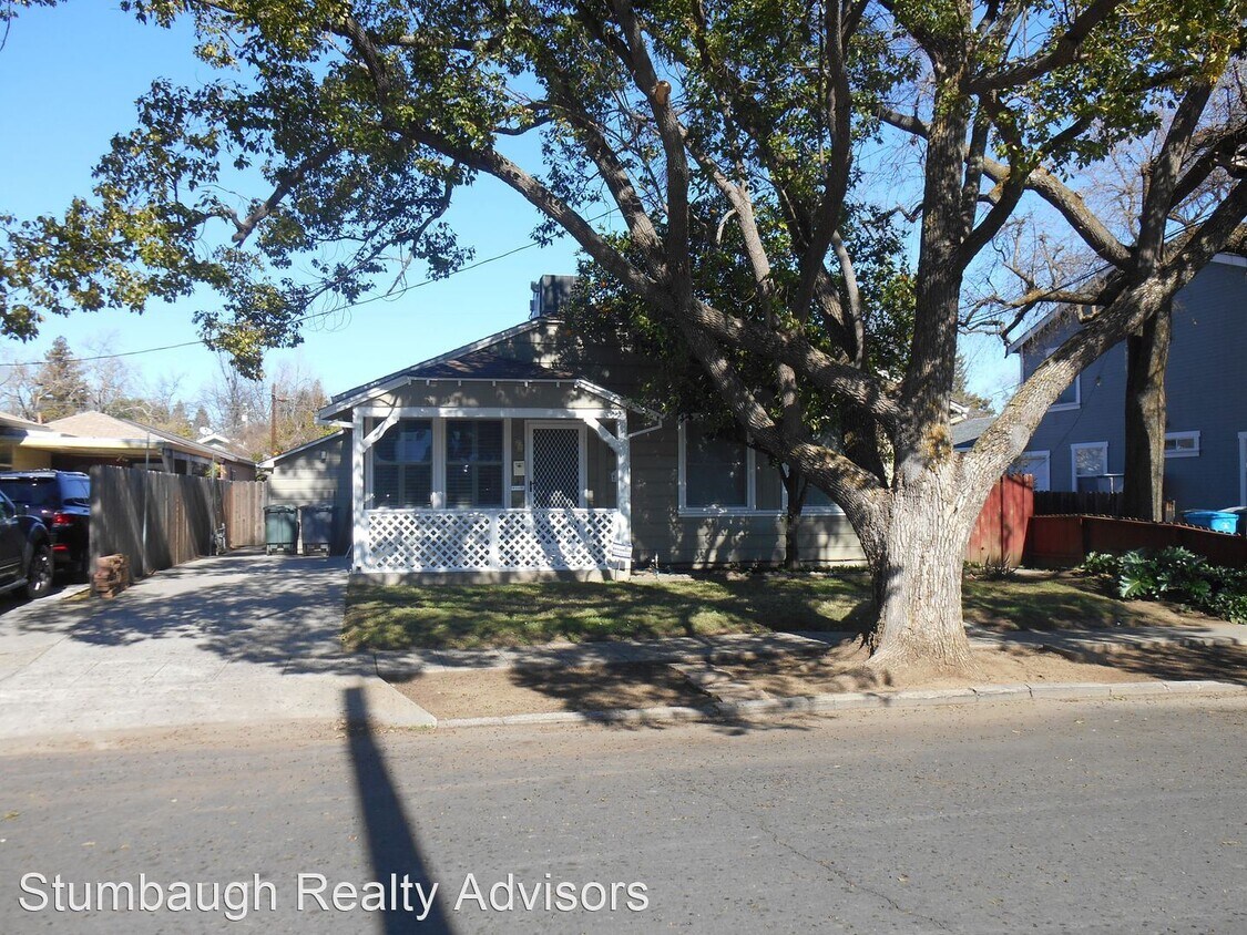 Foto principal - 3 br, 1 bath House - 112 Luzena