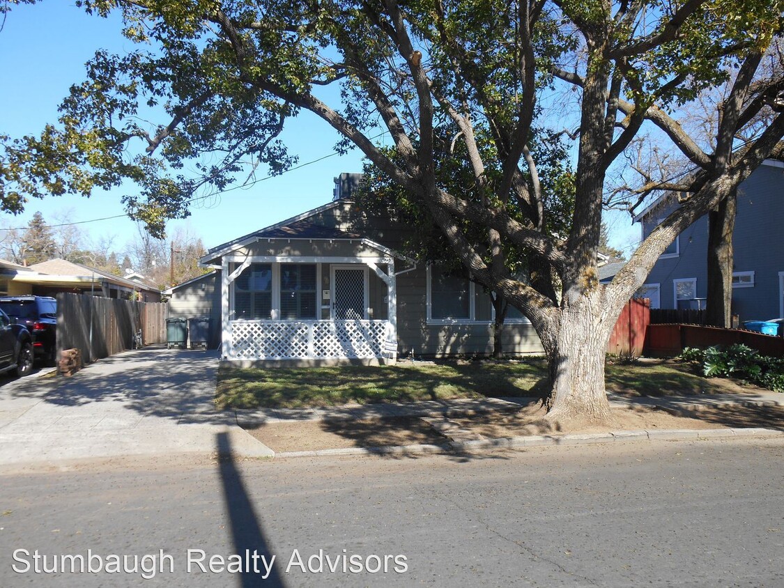 Primary Photo - 3 br, 1 bath House - 112 Luzena