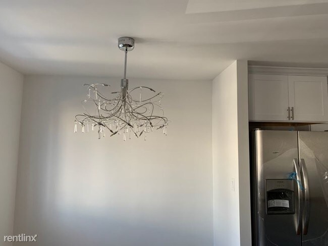 Foto del edificio - 3 br, 2 bath Apartment - 71-16 73rd St