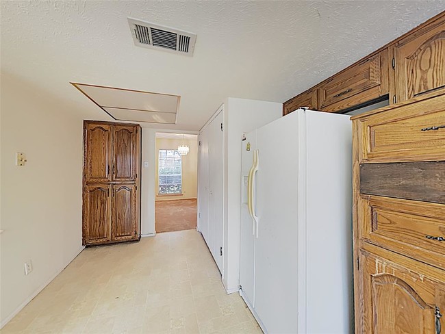 Building Photo - 1820 Castille Dr