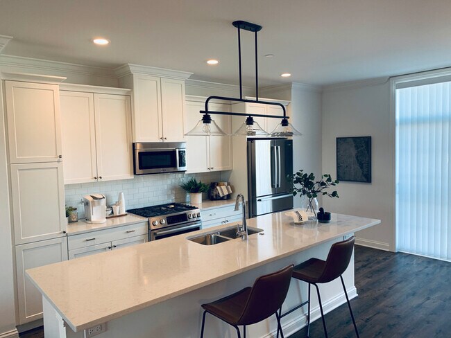 Foto del edificio - 1755 Winnetka Rd