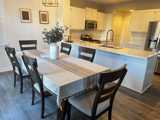 Foto del edificio - 1640 Deer Peak Ct
